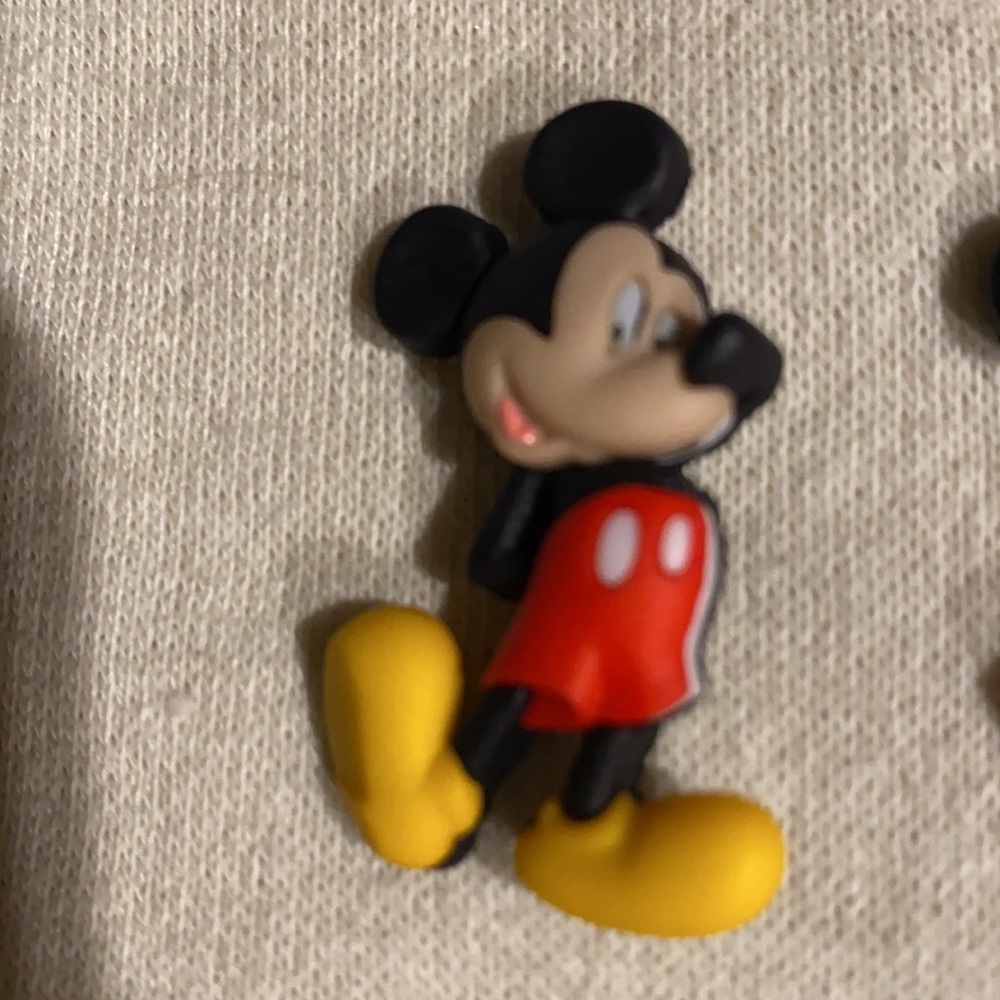 Mickey Mouse Buttons - image 4